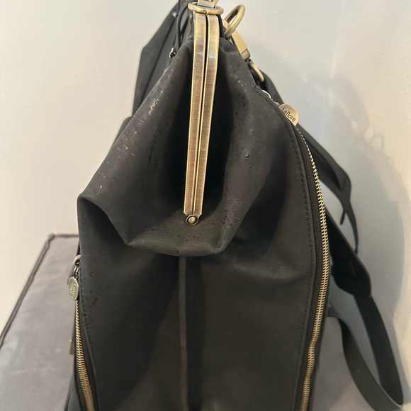 Laflore Toto Tote Black (Cork) - Picture 4 of 12